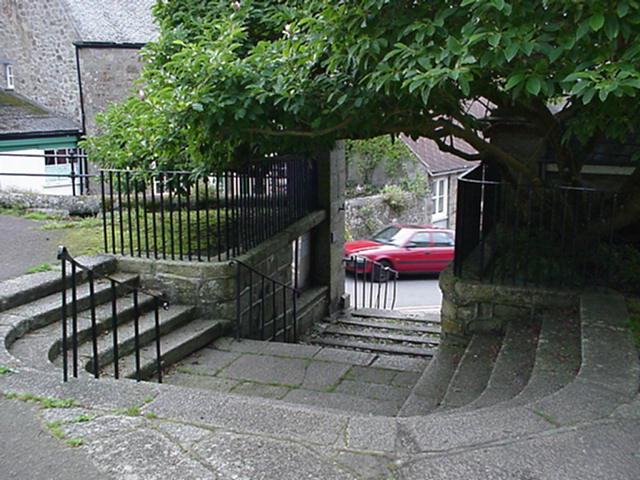 ST MICHAEL'S CHURCH STEPS