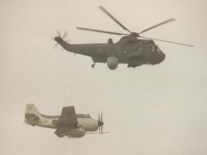 GANNET AEW3 & its replacement, the SEAKING AEW  Photo BOB TURNER