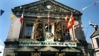 THE GUILDHALL ON FLORA DAY