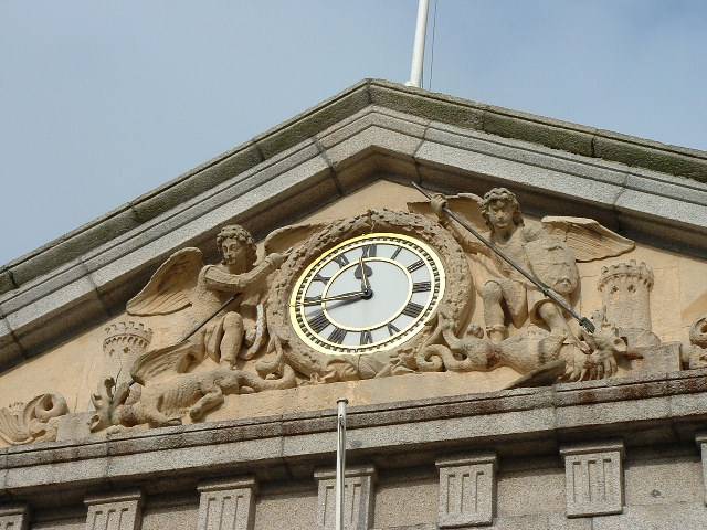 GUILDHALL CLOCK