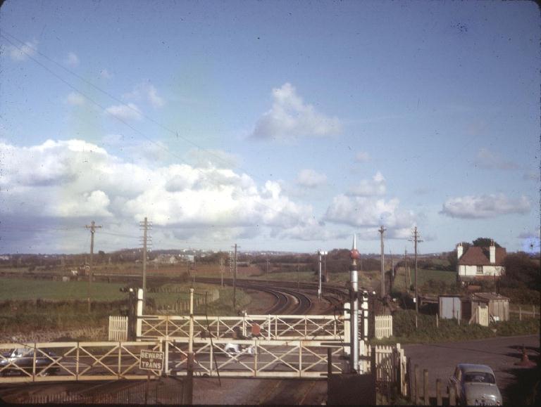 NGWINEAR ROAD STATION 1965