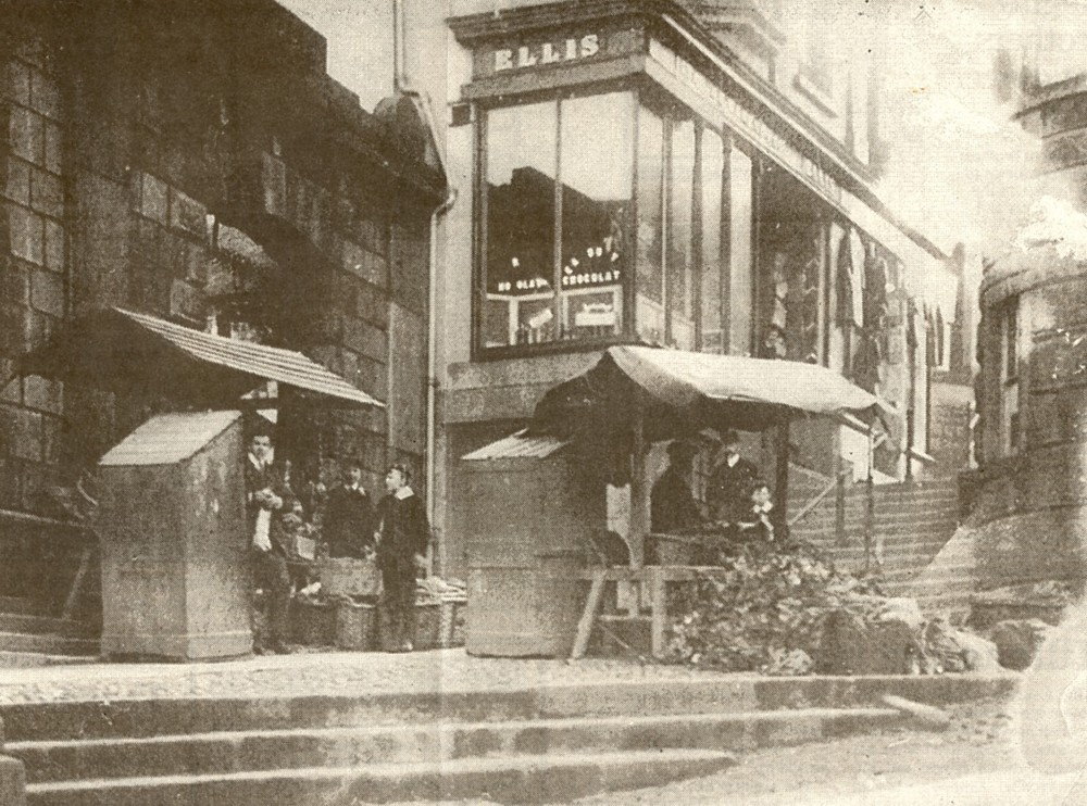 MARKET HALL STALLS